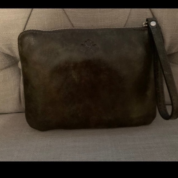 Patricia Nash Cassini wristlet, tooled turquoise - Picture 5 of 12